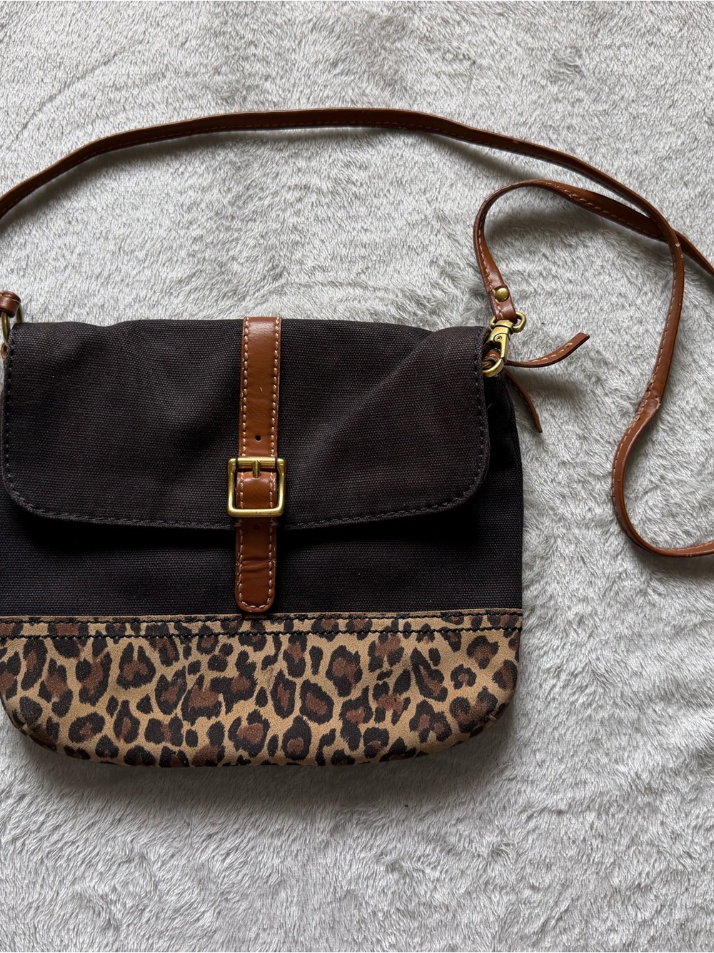 Fossil Black Canvas Crossbody with Leopard-Print Accent and Brown Trim